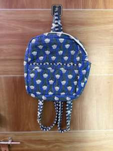 Bolso de Hombro de Viaje Portátil, Ecológico y Duradero, Hecho a Mano en India, de Algodón Acolchado, con Estampado Floral, para Mujer, Adolescente, Mochila Escolar - Product Image 4