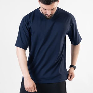 T-shirt Homme Streetwear Bleu Marine Uni en Coton Lourd Coupe Ample Épaules Tombantes Personnalisable Vente en Gros - Product Image 4