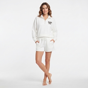 Conjunto de sudadera y pantalón corto de forro polar blanco para mujer con cuello vuelto y cremallera de un cuarto, hombros caídos, estilo casual de dos piezas para estar en casa - Product Image 1