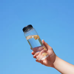 Bouteilles d'eau en PET avec bouchon à vis, 300 ml et 500 ml, écologiques, pour le camping, couleur et logo personnalisés, échantillon gratuit, fabriquées au Vietnam, compatibles lave-vaisselle - Product Image 5