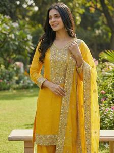 Yellow Embroidered Cotton <b>Kurta</b> Set With Dupatta Floor-Length Traditional Ethnic Wear For <b>Women</b> Spring Casual Style - Product Image 3