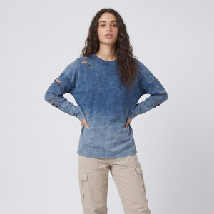 T-shirts oversize déchirés pour femmes, à manches longues, col rond, coupe ample, style streetwear d'été - Product Image 4