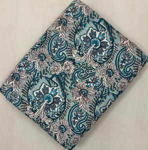 Tissu en coton brodé floral vert respirant de qualité supérieure, 150 g/m², léger, pour robes, motif botanique traditionnel - Product Image 4