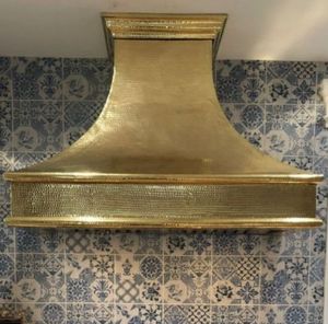 Campana Extractora de Latón Acabada a Mano que Ofrece una Ventilación Excepcional, una Hermosa Textura de Superficie y una Decoración Interior de Lujo Premium - Product Image 5