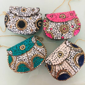 Bolso de Mano Tipo Clutch de Resina Hecho a Mano, Ecológico, con Mosaico de Piedras Coloridas y Cadena, para Mujer, Ideal para Fiestas - Product Image 6
