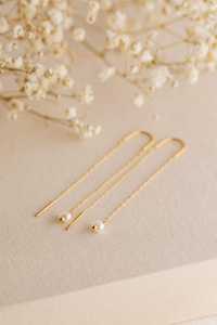 Boucles d'oreilles filées en perles, délicates, longues, à enfiler, minimalistes, cadeau pour demoiselle d'honneur, en argent sterling 925 plaqué or 14 carats - Product Image 2