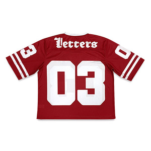 Camiseta de fútbol deportiva extragrande para hombre con letras rojas 03, cuello en V, estampado por sublimación, corte holgado y amplio - Product Image 5
