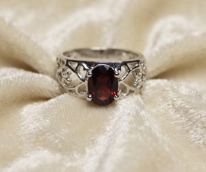 Wholesale IGI Certified 925 Solid Sterling <b>Silver</b> Vintage Designer Handmade <b>Ring</b> Natural Red <b>Garnet</b> Gemstone Claw Setting Party - Product Image 6
