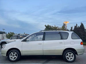 Venta de Alta Calidad, Modelo Antiguo 1997 Ipsum 4WD AT de Fábrica, Volante a la Derecha, LISTO PARA ENVIAR - Product Image 2