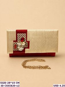 Pochette de soirée en satin brodée à la main, de créateur, avec chaînes métalliques décoratives, fermeture à rabat, pour mariage - Product Image 2