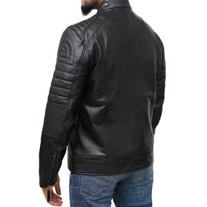 Chaqueta de cuero negra premium para hombre de Micah Corporation con hombros acolchados, codos acanalados y múltiples bolsillos con cremallera. - Product Image 4