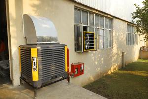 Enfriador de Aire Industrial JCB EAC 22 Pro con Motor PMSM Diseñado para una Eficiencia Superior, Larga Duración y Necesidades de Refrigeración a Gran Escala - Product Image 2