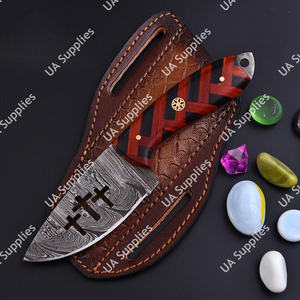 Couteau de camping en acier Damas fait main de qualité supérieure, manche en bois personnalisé, lame fixe 58 HRC, couteaux professionnels - Product Image 2