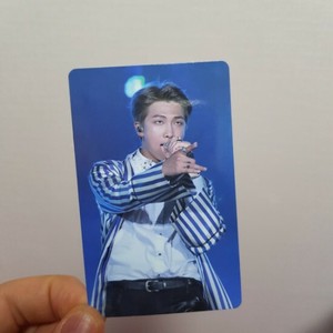 Photocard de RM Nam Joon del DVD de BTS Love Yourself in Seoul - Edición Limitada y Coleccionable - Product Image 1