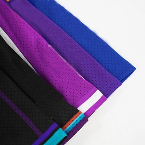 Pantalones Cortos de Baloncesto con Logotipo Personalizado, Estilo Moderno, de Malla Transpirable de Secado Rápido, Sublimados - Product Image 3