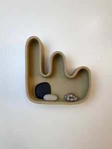 Support à bijoux en céramique fait main, forme unique, décoration de luxe, qualité supérieure, décorations murales, arts, décoration intérieure par UO INDIA - Product Image 3