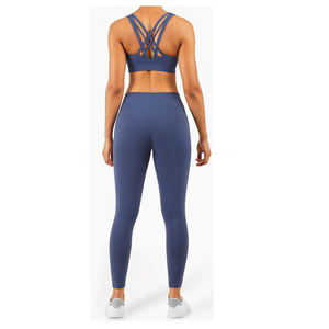 Nuevo Conjunto de Yoga para Mujer, Leggings y Sujetador de Alta Calidad que Absorben el Sudor, con Logotipo Personalizado, Cintura Alta, Diseño Elegante y Moderno - Product Image 3
