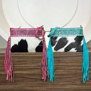 Venta al por mayor precio barato mano Tooled cuero genuino Crossbody hombro flecos bolso para las mujeres de moda suave cuero de vaca Mini bolsos - Product Image 4