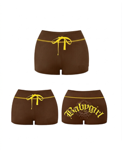 Shorts booty en molleton de coton et polyester 280 GSM, bleu marine foncé, ceinture contrastante beige, impression logo personnalisée, pour femmes. - Product Image 5