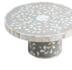 Soporte para tartas de nácar incomparable, elegante plato de mosaico de conchas marinas para cenas de lujo y presentaciones de banquetes. - Product Image 4