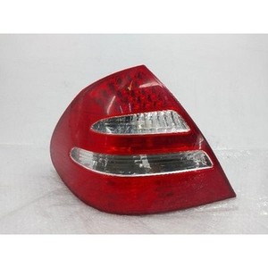 Feu arrière gauche d'occasion pour Classe E 4401922LUQ - Product Image 2