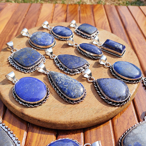 Collier pendentif en laiton plaqué argent avec lapis-lazuli naturel, serti en clos, fait main, formes multiples, style bohème, unisexe, cadeau de fête, haute qualité - Product Image 3