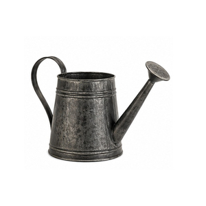 Arrosoir en laiton finition martelée, durable, pour jardin et extérieur - Product Image 4