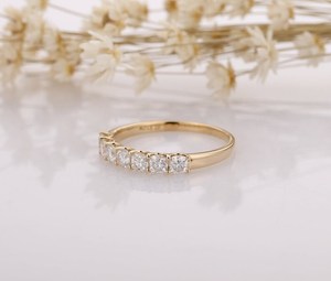 Minimalist Lab Grown Cushion Cut Diamond Eternity Band Ring For Women's 18K Solid Gold Party Surprise Gift For <b>Girlfriends</b> - Product Image 4