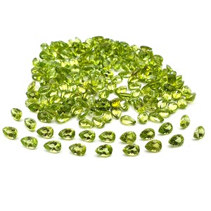 Péridotes naturelles taillées en poire 3x5MM, pierres de péridote facettées, véritables péridotes vertes, pierres précieuses en vrac calibrées pour la fabrication de bijoux en gros - Product Image 4