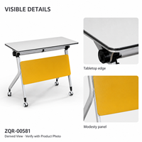 Table de formation mobile avec panneau de discrétion jaune et roulettes, plateau gris clair pour bureaux, salles de réunion et espaces d'apprentissage