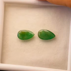 Par de esmeraldas naturales de Zambia, corte pera, 6.15 quilates, piedra preciosa de buena calidad, buen brillo, color verde agradable, pulido perfecto para joyería. - Product Image 1