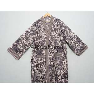 Al por mayor Bata de algodón de verano tipo kimono, largo hasta la rodilla, para dormir, blanca a rayas, de punto, calidad de exportación, para uso casual - Product Image 1