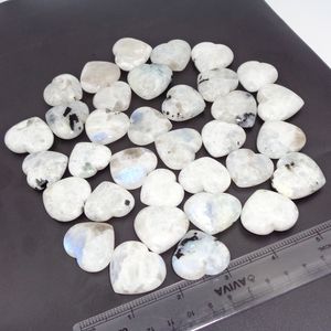 Piedra de Luna Arcoíris Natural en Forma de Corazón, Cristal Azul Brillante, Piedra Curativa para Reiki, Meditación, Energía, Regalo, Decoración, Venta al por Mayor - Product Image 2