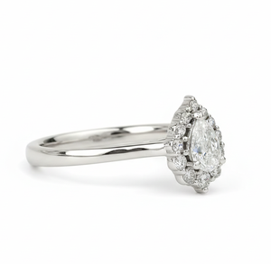 Bague de Fiançailles et de Promesse en Or Massif 9K 10K de Qualité Supérieure avec Diamant de Laboratoire en Forme de Goutte - Product Image 2