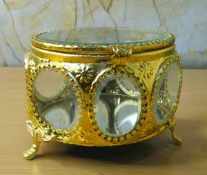 Luxury Gold Metal Brass Modern Jewelry <b>Box</b> Hinged <b>Lid</b> <b>Decorative</b> Trinket Organizer Ornate Candy Dish Wedding Diwali Housewarming - Product Image 1