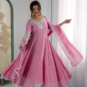 Vestido de Novia Étnico con Bordado Festoneado, Dupatta y Forro de Microalgodón - Product Image 1