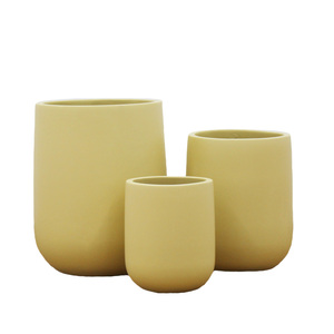 Ensemble de pots à fleurs en béton vintage minimaliste américain, peints en jaune, pour plantes d'intérieur, décoration de la maison - Product Image 1