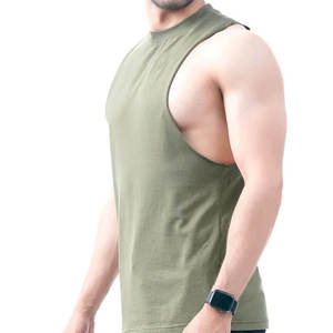 Camisetas sin mangas para hombre diseñadas para entrenamiento en el gimnasio, correr y movimiento activo. - Product Image 5