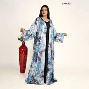 Abaya tipo cárdigan de satén suave de primera calidad, larga, elegante, ligera, a la moda, formal, disponible para la venta. - Product Image 4