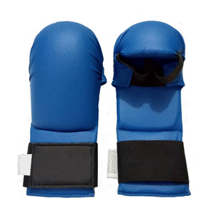 Gants de boxe MMA avec support de poignet, gants confortables et protecteurs pour le kickboxing, les arts martiaux, la boxe - Product Image 6