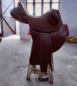 Sillín de resistencia australiano hecho a mano de cuero para montar a caballo por sillín australiano, sillín de carreras para el trabajo del ganado - Product Image 6