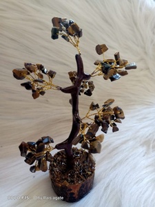 Haute qualité oeil de tigre pierres précieuses arbre 100 perles arbre guérison naturelle décoration cristal puces arbre utilisé pour la décoration de la maison - Product Image 6