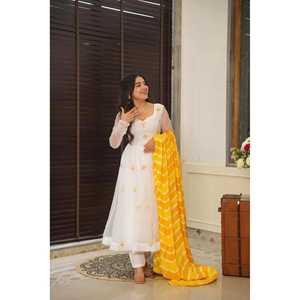 CONJUNTO DE TRAJE TANIYA BLANCO CALIDAD PREMIUM - Product Image 3