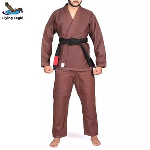 Ensemble de vêtements unisexe de haute qualité avec logo personnalisé, respirant, en polyester/coton, pour arts martiaux, karaté et jiu-jitsu - Product Image 3