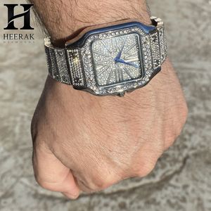 Montre pour homme en argent avec diamants incrustés, cadran carré, aiguilles bleues et chiffres romains allongés, style Santos, montre-bracelet personnalisée Hip Hop - Product Image 4