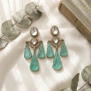 Pendientes tradicionales de cristal en forma de lágrima chapados en oro con piedras turquesa para mujer, joyería de fiesta - Product Image 1