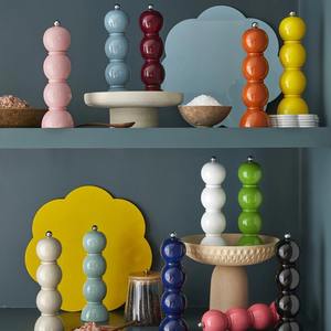 Moulin à sel et à poivre en laque rose brillant de 9 pouces, moulin manuel, outil de cuisine durable pour les acheteurs en gros et en vrac, OEM - Product Image 6