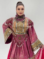 Robe de mariée afghane Kuchi en dentelle, écologique, faite à la main, tenue de mariage afghane, robe de festival ethnique de luxe avec pièces de monnaie tribales, style bohème pour femme
