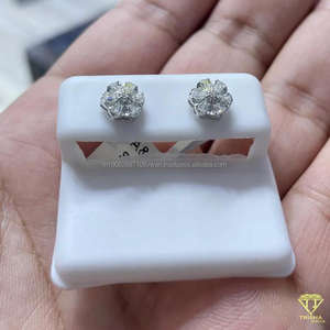 Boucles d'oreilles unisexes de luxe en diamant en grappe fine en forme de fleur cultivées en laboratoire Boucles d'oreilles élégantes en argent sterling classique - Product Image 5