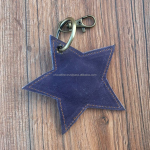 Venta caliente hecho a mano colorido cuero estrella en forma de llavero occidental cuero genuino vaquero y Vaquera llaveros vaca estampado llavero - Product Image 3
